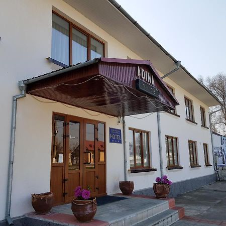 Adina Hotel Riscani Exterior foto